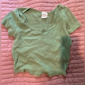 Tillys top